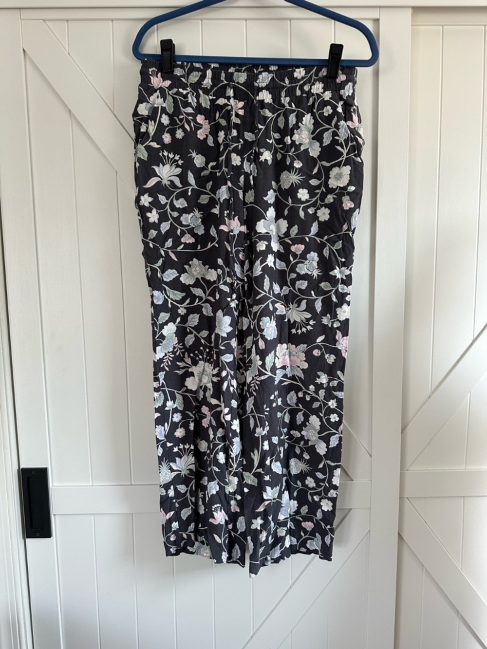 LOFT Floral Wide Leg Pants Dark Gray Boho Pull On Viscose Lightweight Small